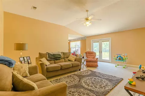 5717 Michael Dr, Milton, FL 32583 photo 4