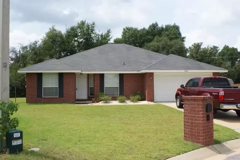 5305 English Oak Cir, Pace, FL 32571 photo 1