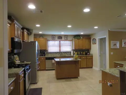 4902 Tributary Dr, Milton, FL 32570 photo 13