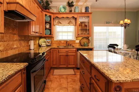 3156 Strathauer Rd, Milton, FL 32583 photo 9