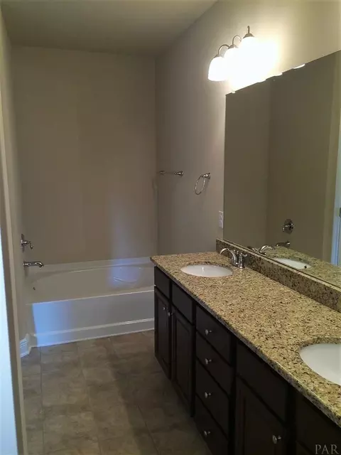 3650 Hawks Landing Cir, Pace, FL 32571 photo 10