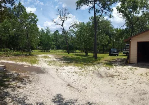 8852 Chickamauga Dr, Milton, FL 32583 photo 5