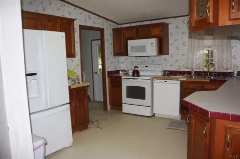 5552 Sunkist Cir, Pace, FL 32571 photo 3
