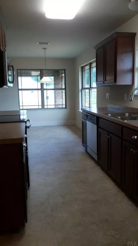4490 Fiske St, Pace, FL 32571 photo 7