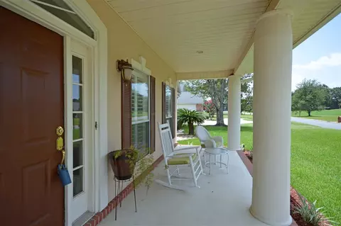 3188 Cobblestone Dr, Pace, FL 32571 photo 3