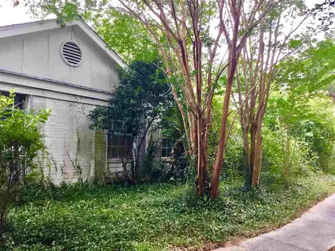 3225 Pine Forest Rd, Cantonment, FL 32533 photo 2