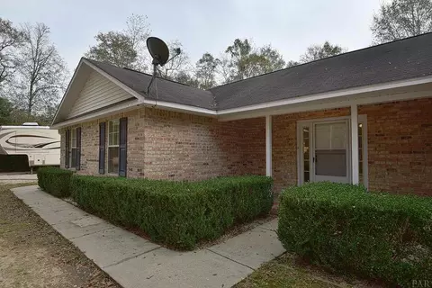 3101 Apache Dr, Pace, FL 32571 photo 2