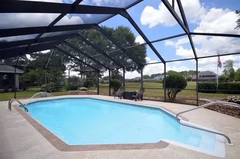 3182 Cobblestone Dr, Pace, FL 32571 photo 2