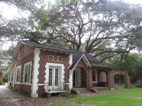 2945 Stefani Rd, Cantonment, FL 32533 photo 1
