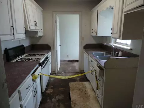 8753 John Hamm Rd, Milton, FL 32583 photo 5
