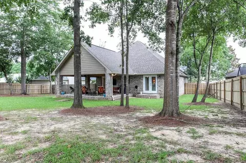 643 Ashford Rd, Cantonment, FL 32533 photo 2