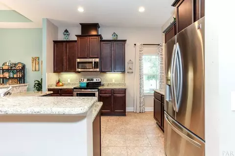 643 Ashford Rd, Cantonment, FL 32533 photo 14