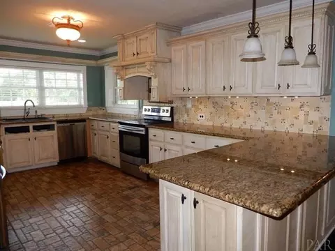 4730 Hall Rd, Mcdavid, FL 32568 photo 5