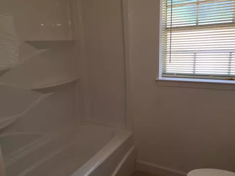 7631 Lakeside Dr, Milton, FL 32583 photo 24