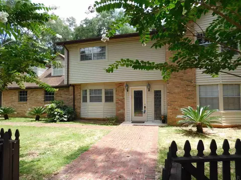 7631 Lakeside Dr, Milton, FL 32583 photo 2