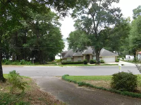 7631 Lakeside Dr, Milton, FL 32583 photo 3