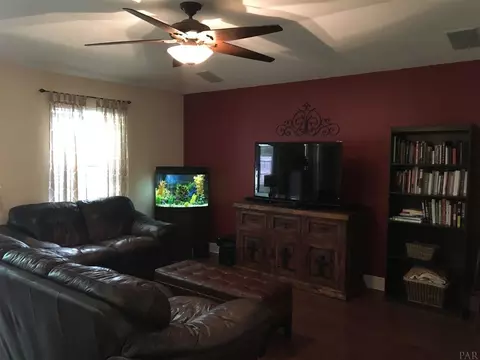 4859 Covenant Cir, Pace, FL 32571 photo 4