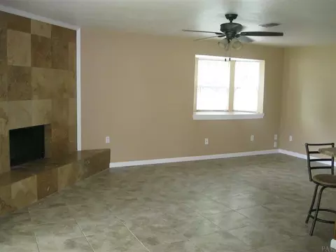5100 Oakleaf Dr, Pace, FL 32571 photo 11