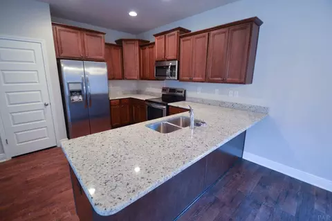 3665 Hawks Landing Cir, Pace, FL 32571 photo 4