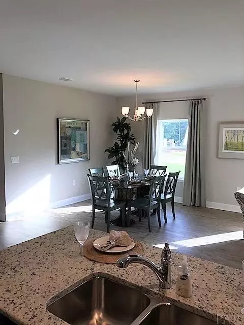 3670 Hawks Landing Cir, Pace, FL 32571 photo 16