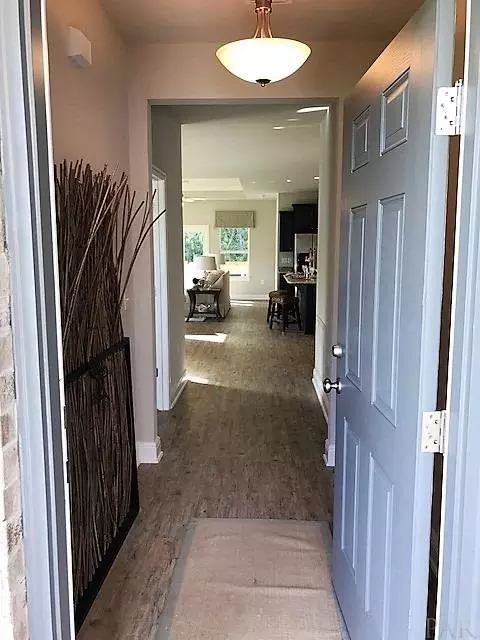 3670 Hawks Landing Cir, Pace, FL 32571 photo 3
