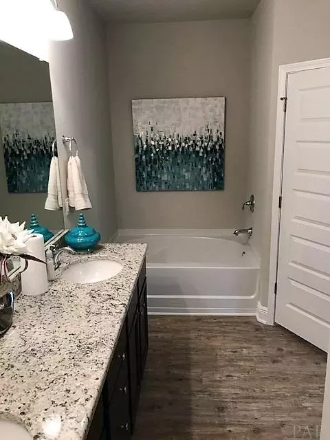 3670 Hawks Landing Cir, Pace, FL 32571 photo 30