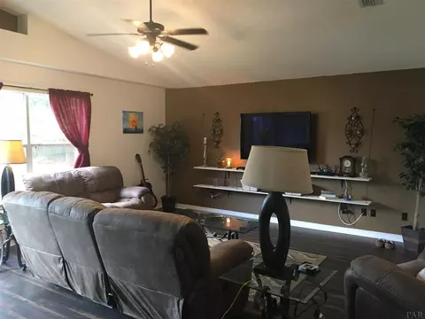 5362 Cherub Cir, Milton, FL 32583 photo 2