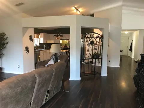 5362 Cherub Cir, Milton, FL 32583 photo 4
