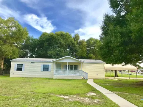 8903 Tara Cir, Milton, FL 32583 photo 1