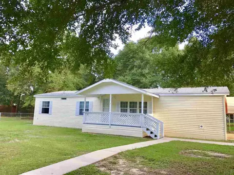 8903 Tara Cir, Milton, FL 32583 photo 2