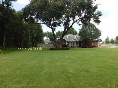5613 Derby Dr, Pace, FL 32571 photo 2