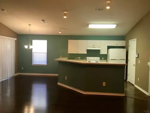 5736 Charlene Dr, Milton, FL 32583 photo 5