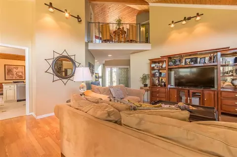 3625 Godwin Rd, Jay, FL 32565 photo 2