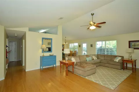 4279 Idell Ln, Pace, FL 32571 photo 8