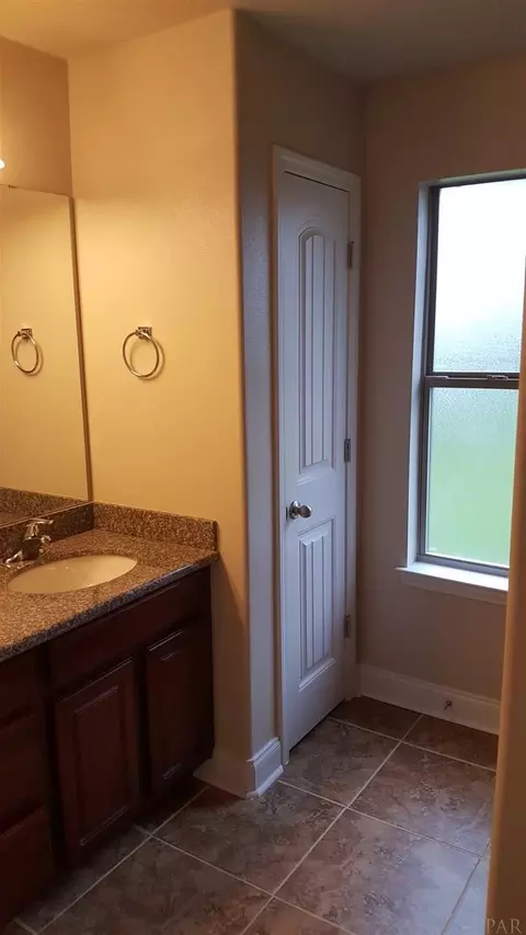 5360 Dalton Cir, Milton, FL 32570 photo 23