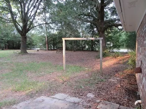 5150 Springdale Dr, Milton, FL 32570 photo 6