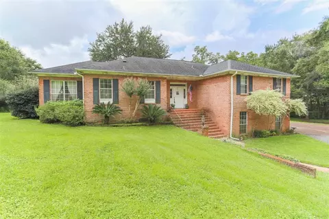 1385 Williams Ditch Rd, Cantonment, FL 32533 photo 1