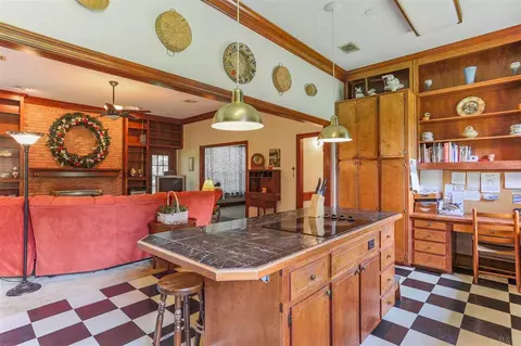 1385 Williams Ditch Rd, Cantonment, FL 32533 photo 10