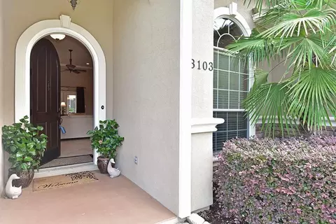 3103 Southfork Dr, Pace, FL 32571 photo 2