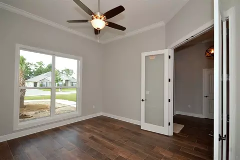 4049 Manchester Ct, Pace, FL 32571 photo 9