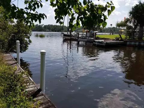 4123 Snapper Ave, Milton, FL 32583 photo 5
