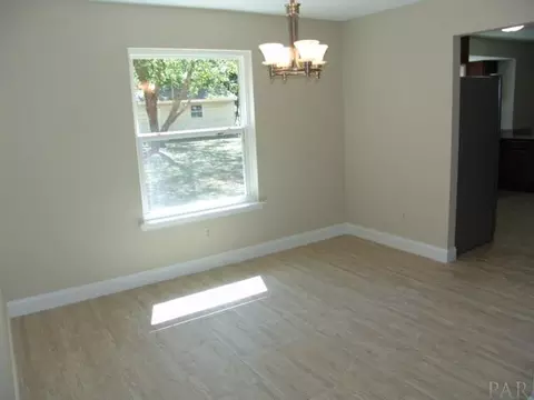 6058 Gillette Dr, Milton, FL 32570 photo 11