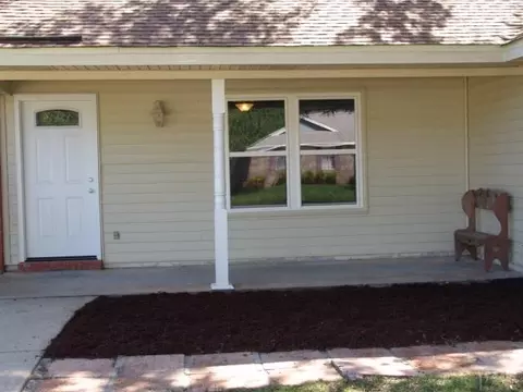 6058 Gillette Dr, Milton, FL 32570 photo 2