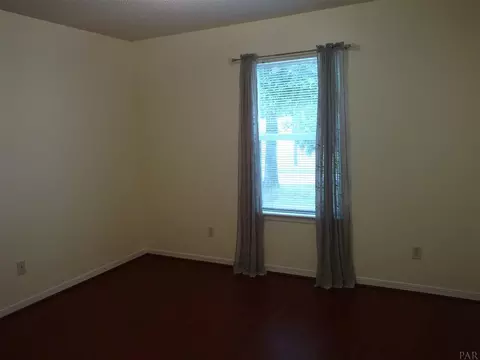 4563 Struth Ln, Pace, FL 32571 photo 13