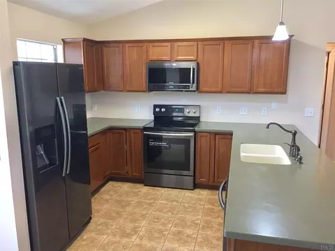 7374 Copter Ln, Milton, FL 32570 photo 9