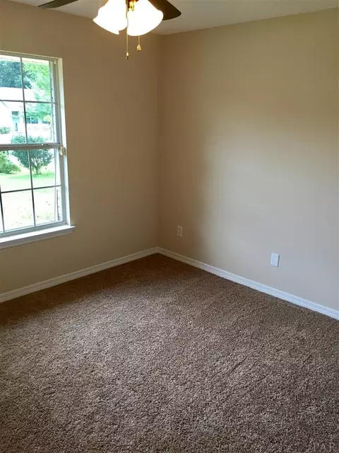 7374 Copter Ln, Milton, FL 32570 photo 17