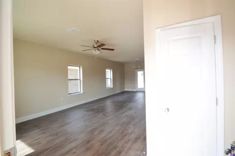 3674 Hawks Landing Cir, Pace, FL 32571 photo 3