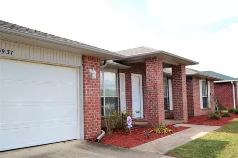 3937 Andershot St, Pace, FL 32571 photo 2