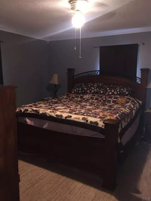 5331 Kenneth Rd, Milton, FL 32583 photo 11