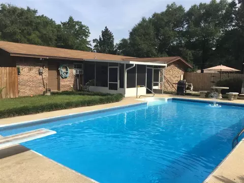 5331 Kenneth Rd, Milton, FL 32583 photo 1
